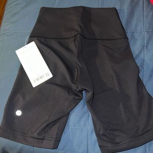 NEW!! wunder train hr short 8”